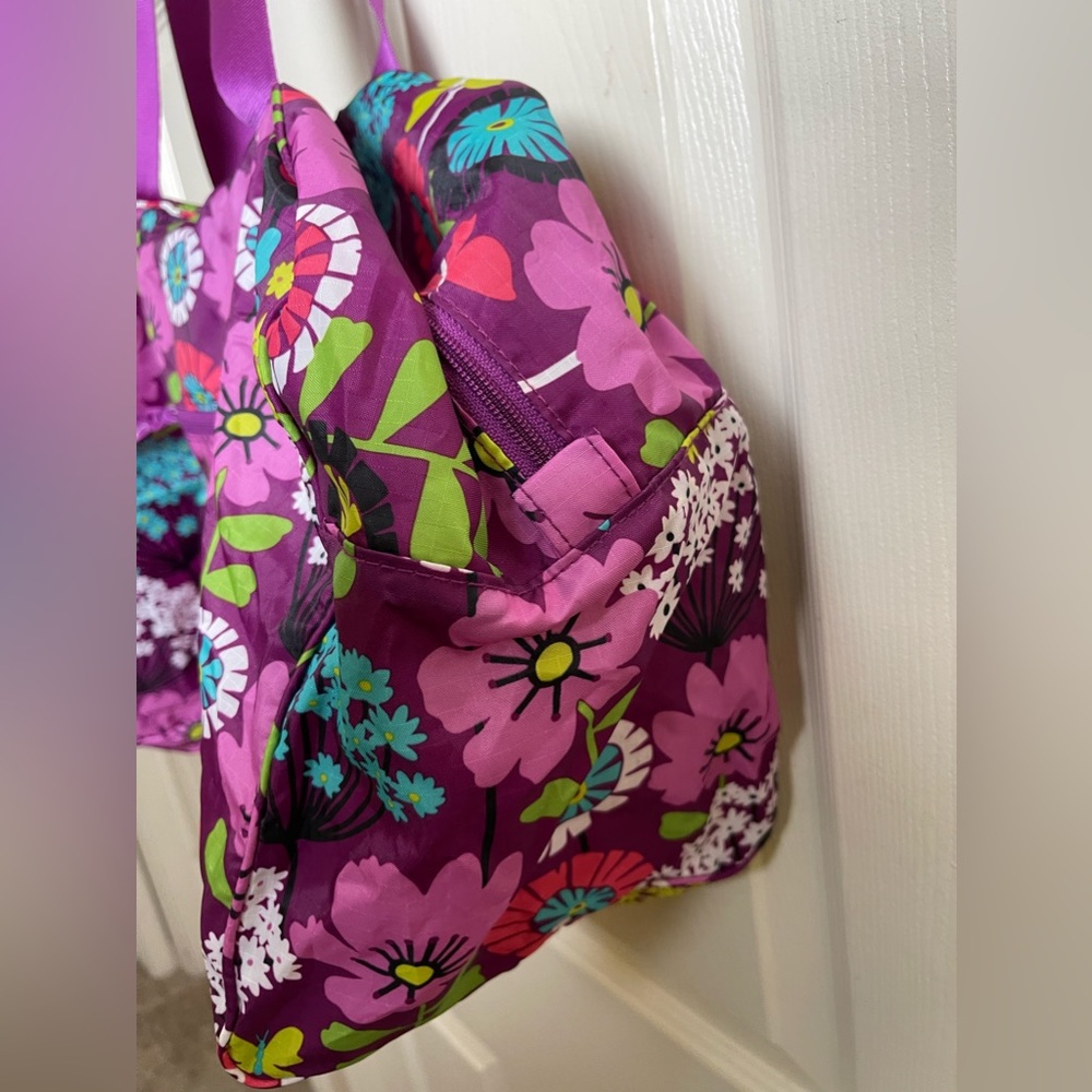 Vera Bradley Duffle Bag Fold Up Nylon Flutterby Purple Butterfly Travel Gym - Picture 4 of 9